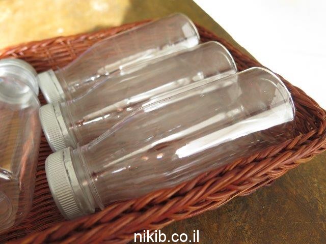 בקבוקים ממתינים למילוי / רעיון לאבא של שבת